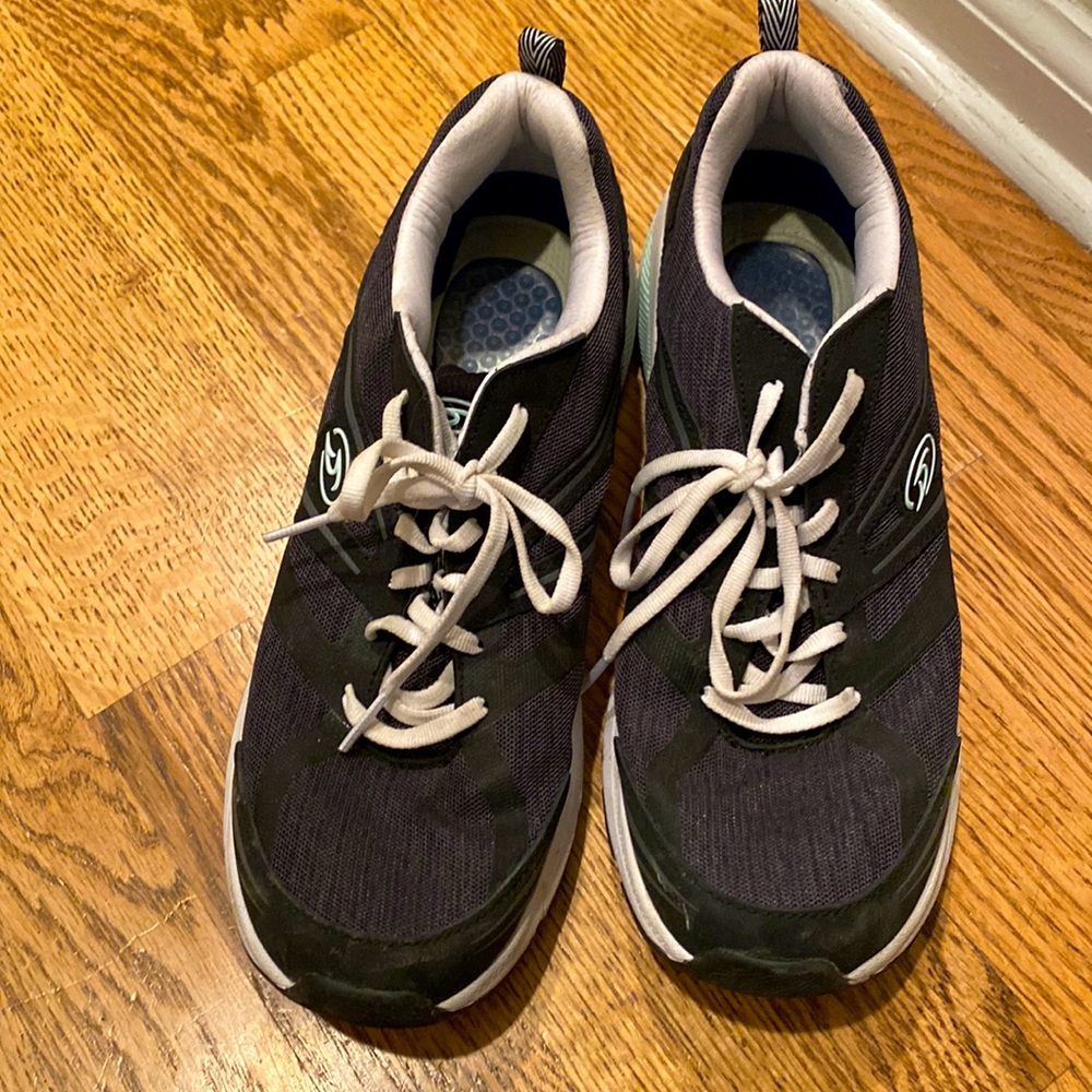 Worn one tennis shoes
